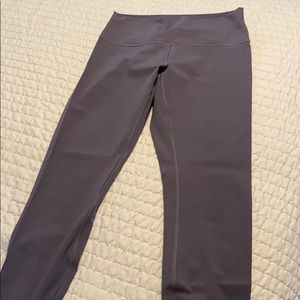 Lululemon wunder under